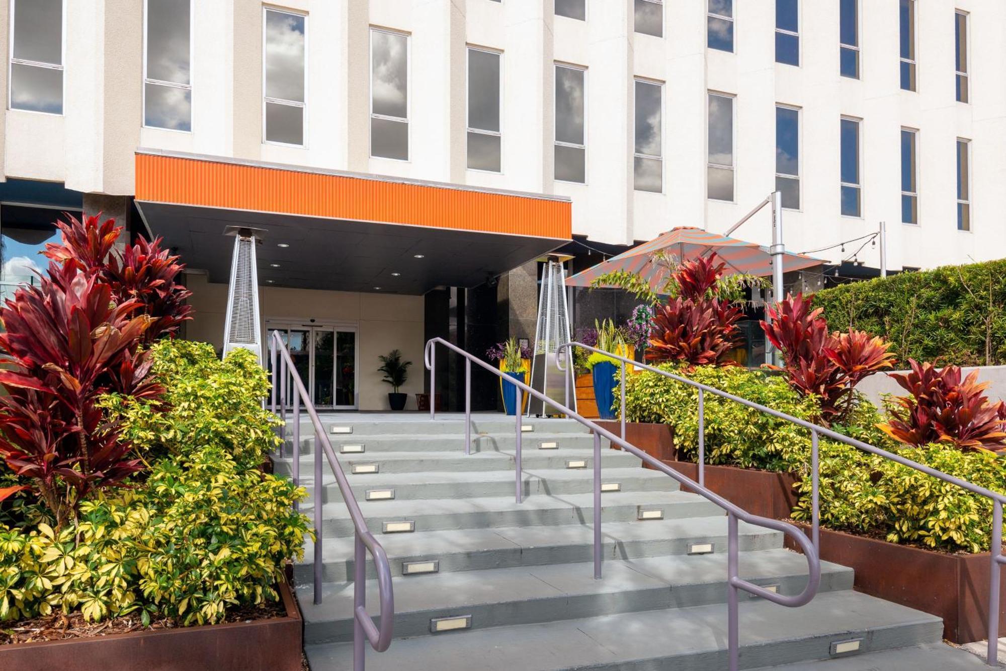 Aloft Orlando Downtown Hotel Exterior photo